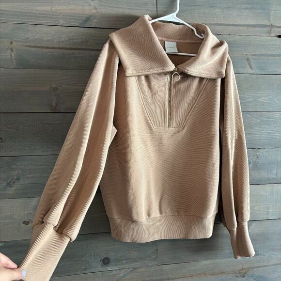 Varley Tops - VARLEY | Women's Vine Half-Zip Pullover Tan Size XL